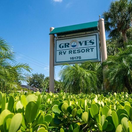 Groves Rv Resort Harlem Heights Exterior photo